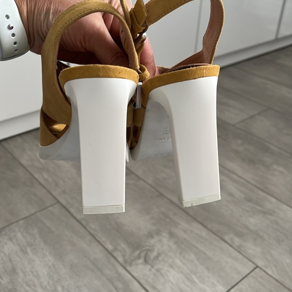 GEOX RESPIRA Jenieve Yellow Slingback Suede Sandals, Size 38/8 - Picture 9 of 9